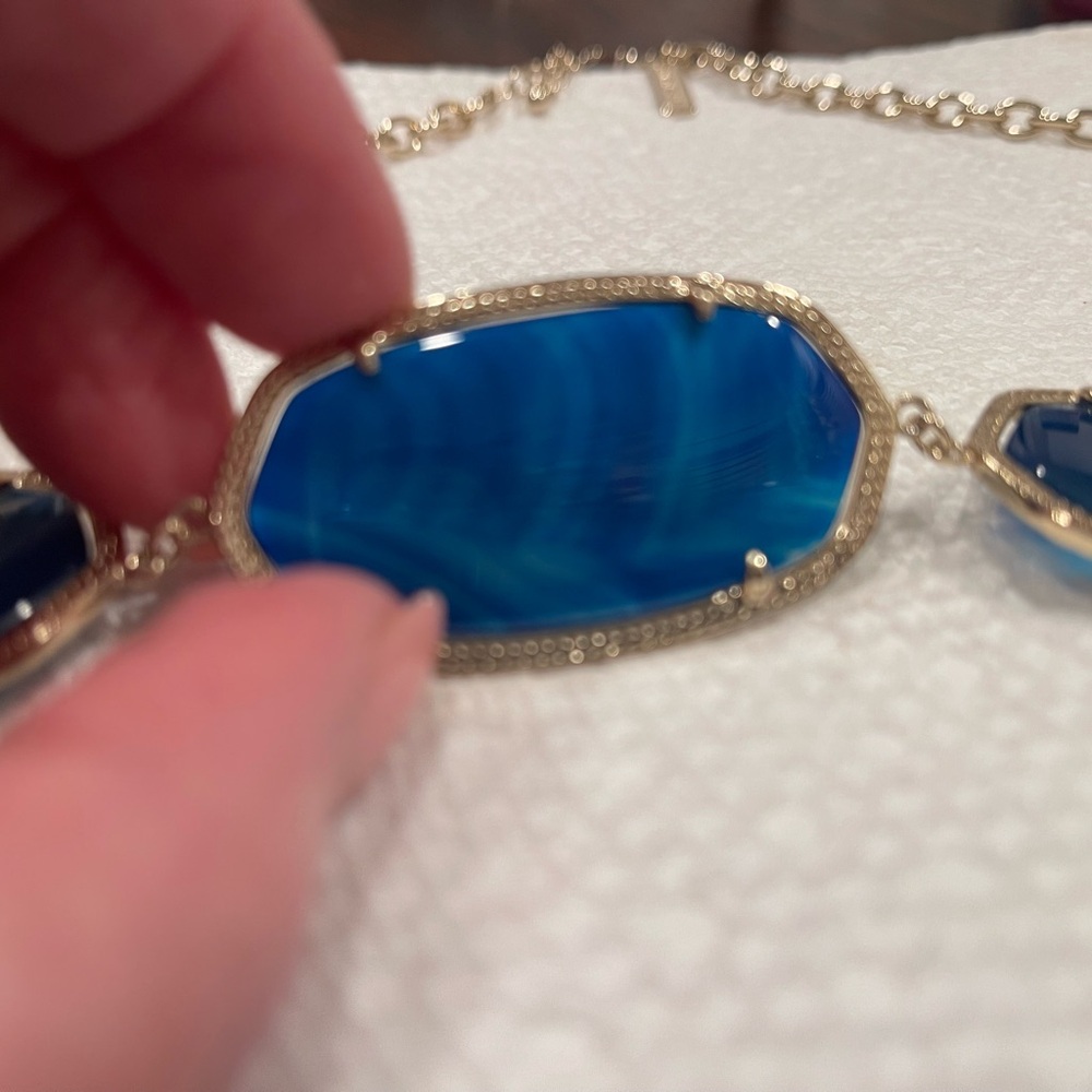 Kendra Scott Deep Blue/Gold necklace
